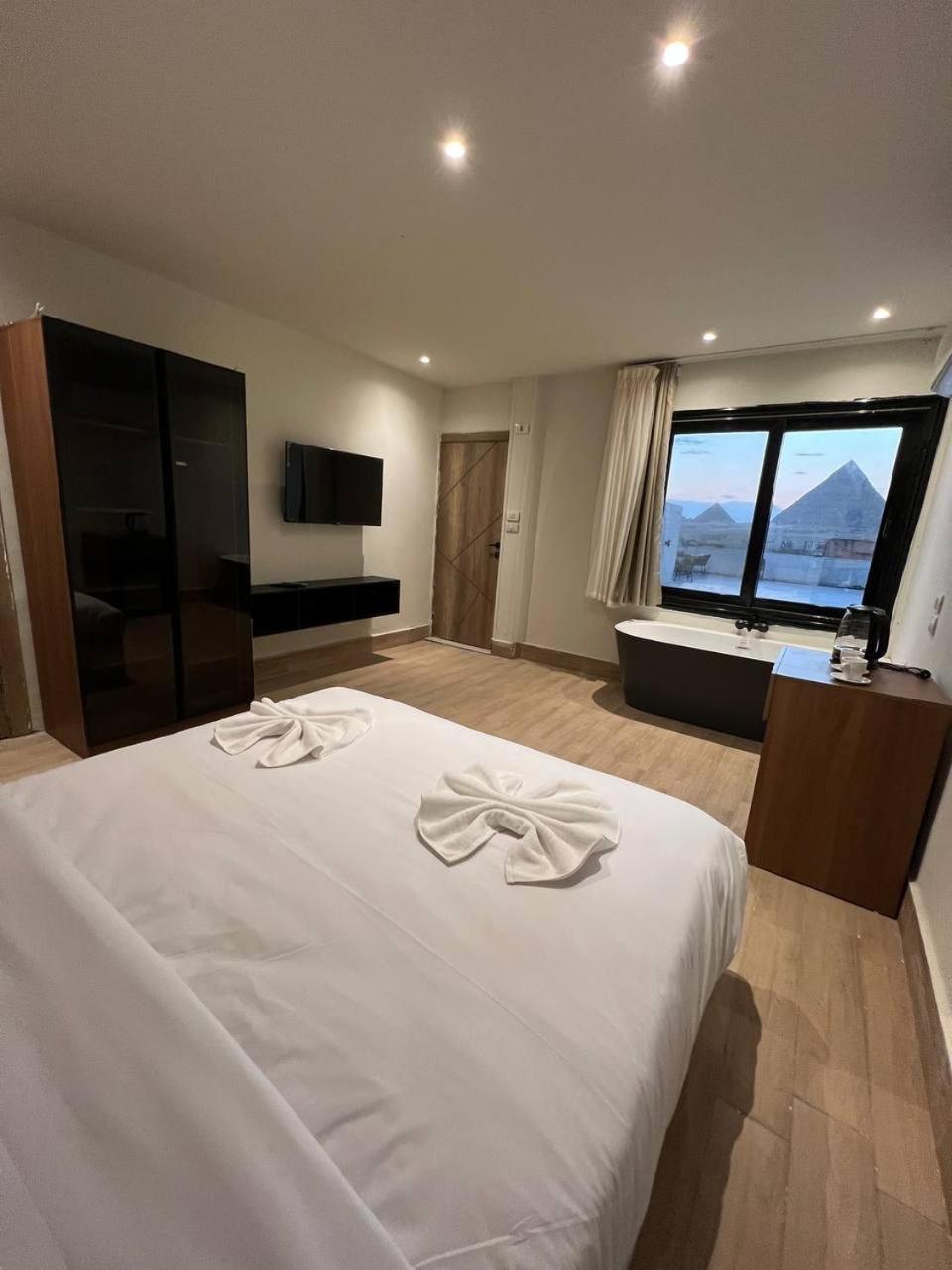 Maro Pyramids Hotel Kafrat al Jabal Bagian luar foto