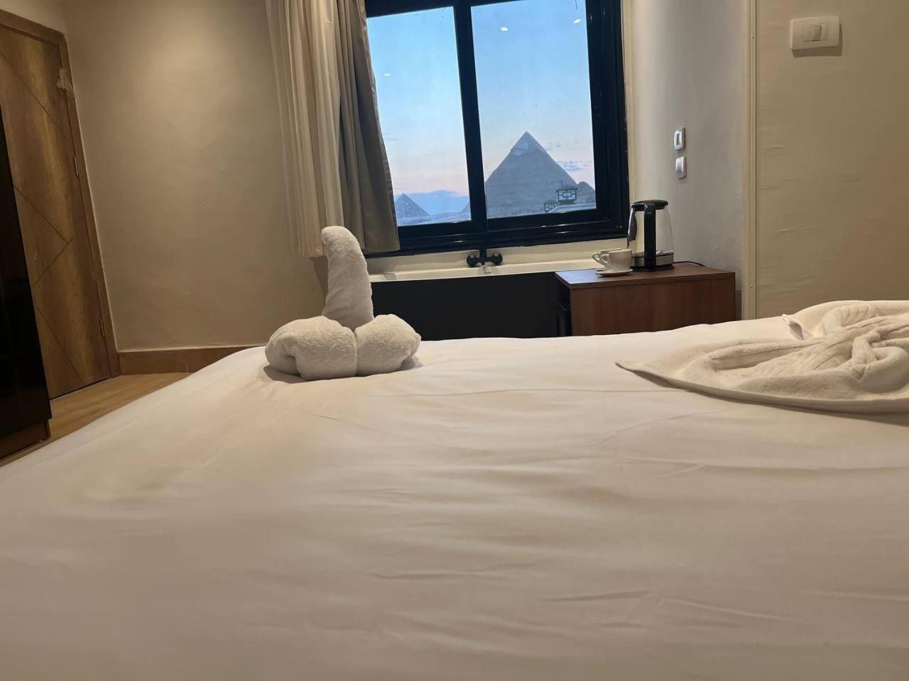 Maro Pyramids Hotel Kafrat al Jabal Bagian luar foto
